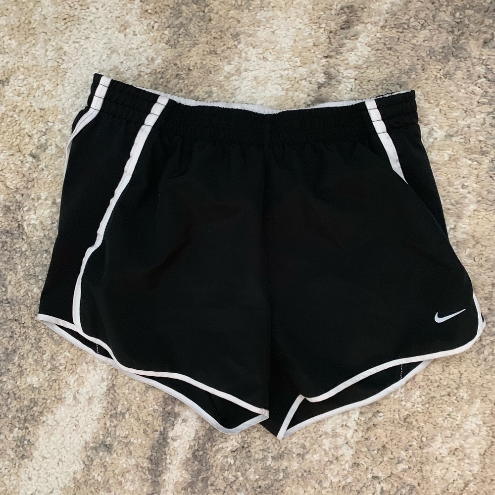 Black Nike Dri-Fit shorts size small